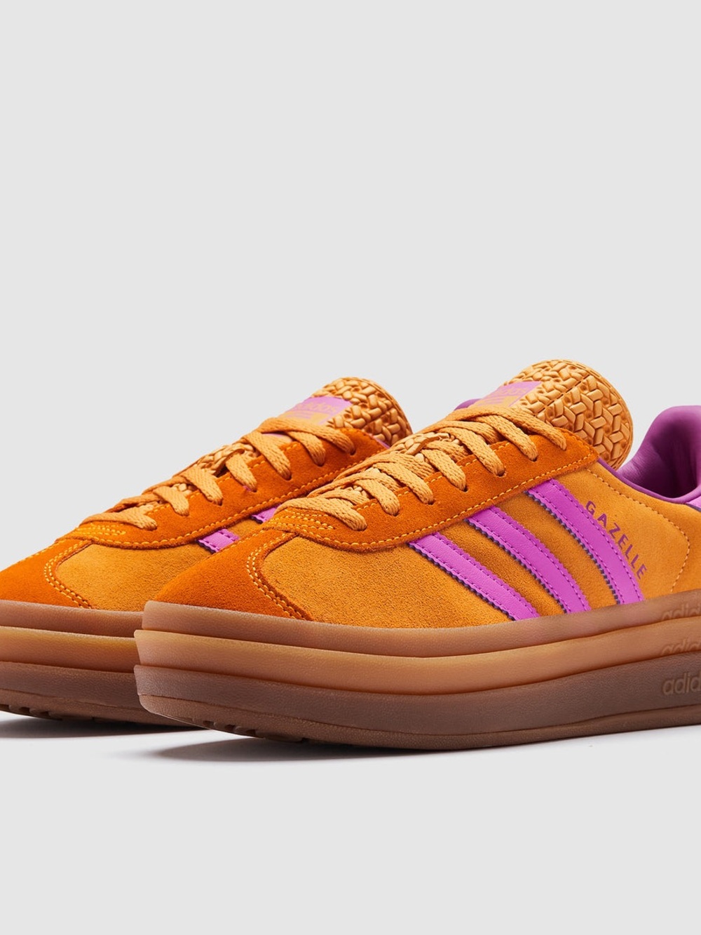 WOMEN'S ADIDAS ORIGINALS GAZELLE BOLD CASUAL SHOES - Flash Orange/Purple Burst - Picture 2 of 10